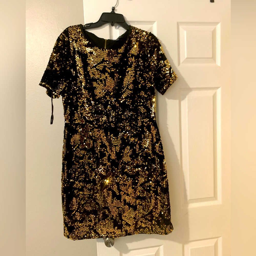 Elegant gold and black sequence dress. Size L by I.N.C. International Concepts